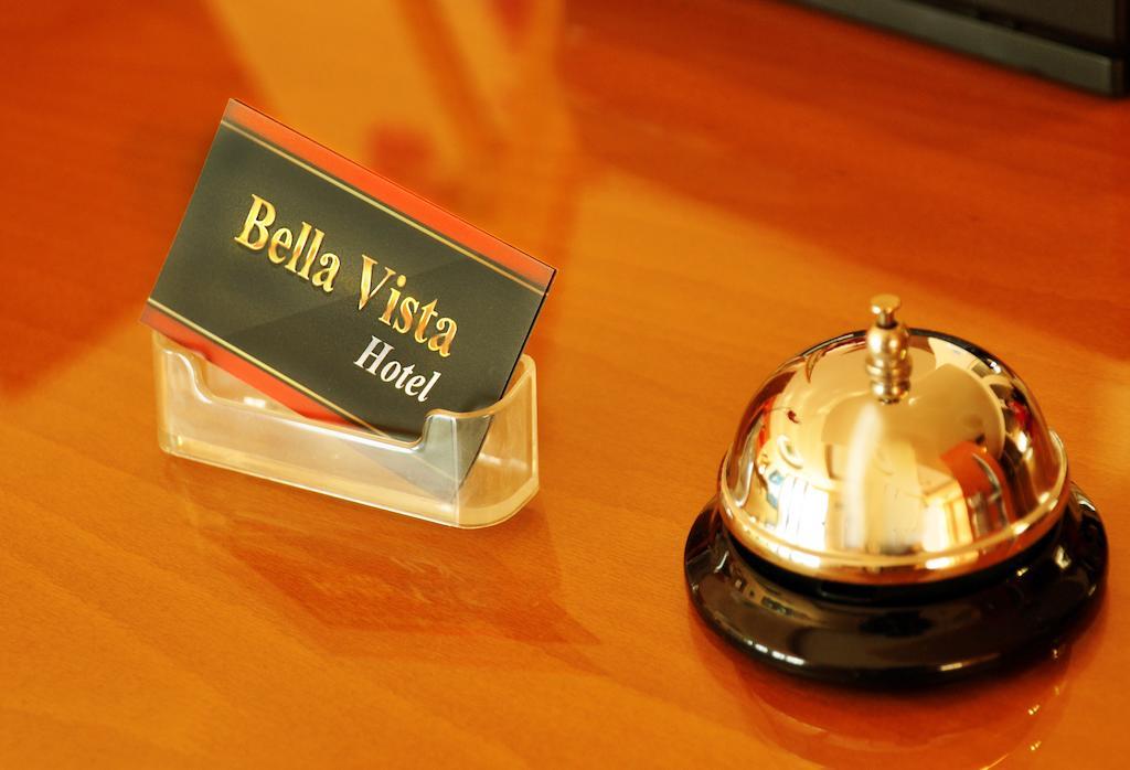 Hotel Bella Vista พีเรียส ภายนอก รูปภาพ